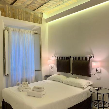 Luxury Rooms Near Colosseum Rom Exterior foto