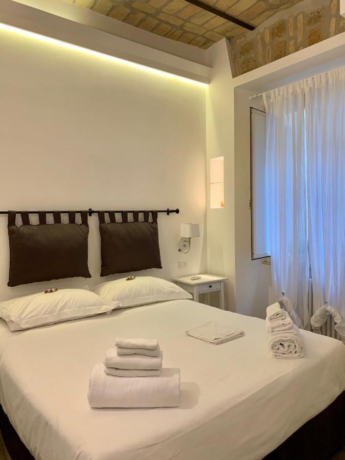 Luxury Rooms Near Colosseum Rom Exterior foto