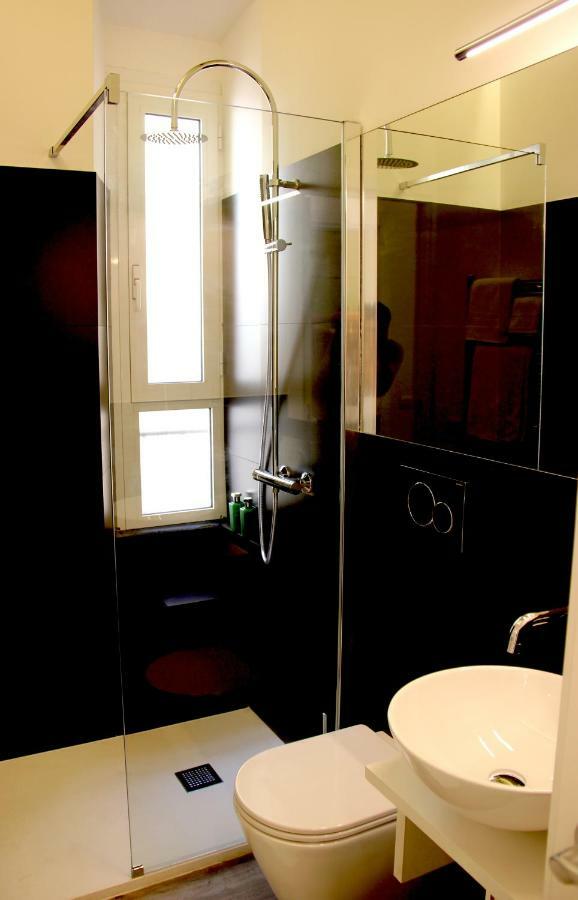 Luxury Rooms Near Colosseum Rom Exterior foto